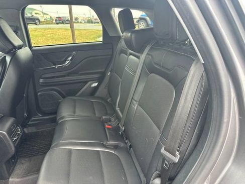 Used 2021 Lincoln Corsair AWD w/ Equipment Group 101A image 11