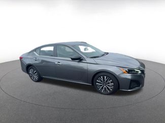 Used 2025 Nissan Altima 2.5 SV video 2