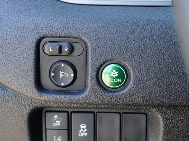 Used 2022 Honda Pilot Sport image 18