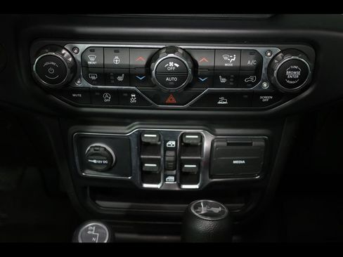 Used 2022 Jeep Wrangler Unlimited Sport AWD/4WD image 14