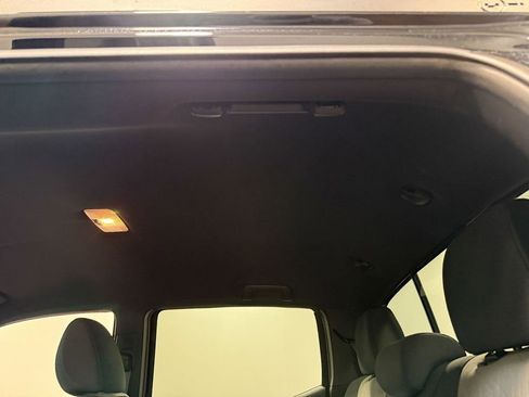 Used 2021 Toyota Tacoma TRD Off-Road w/ Technology Package image 51