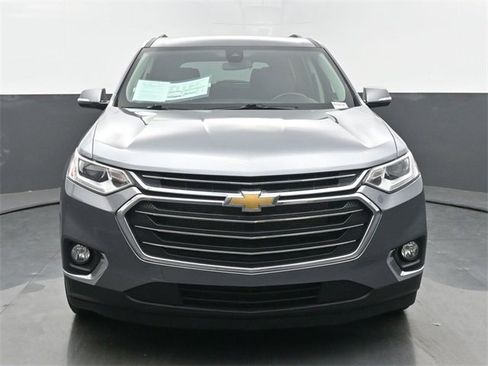 Used 2020 Chevrolet Traverse LT w/ Driver Confidence II Package image 8