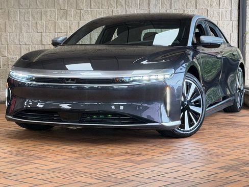 Used 2023 Lucid Air Grand Touring AWD/4WD image 2