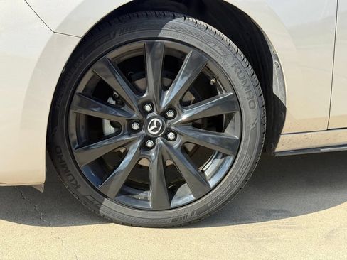 Used 2025 MAZDA MAZDA3 s FWD image 3