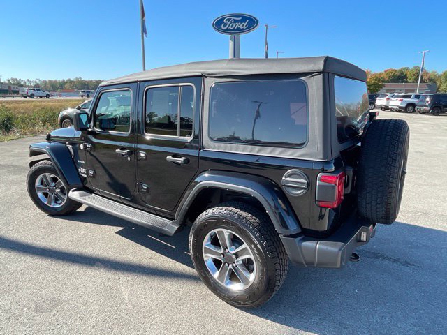 Used 2022 Jeep Wrangler Unlimited Sahara w/ Cold Weather Group AWD/4WD image 6