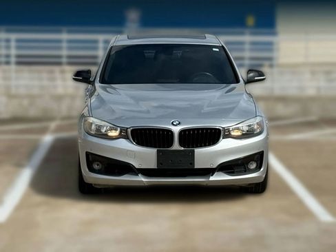 Used 2015 BMW 328i Gran Turismo xDrive image 2