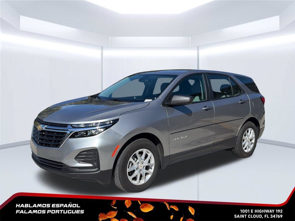 Certified 2024 Chevrolet Equinox LS FWD image 2