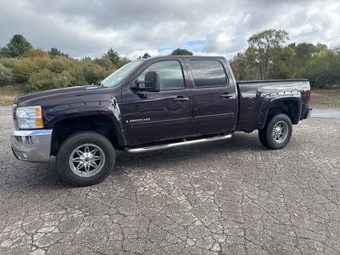 Used 2008 Chevrolet Silverado 2500 LT w/ 2LT Convenience Package image 6
