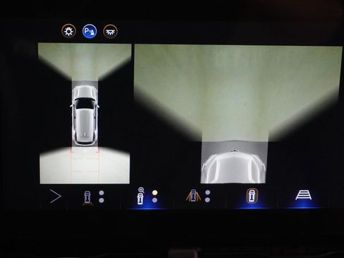 New 2026 Chevrolet Equinox LT w/ Safety and Technology Package image 30