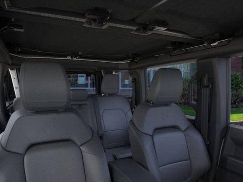 New 2025 Ford Bronco Outer Banks image 12