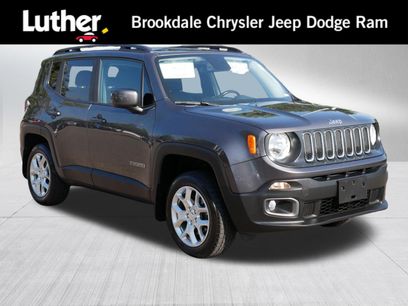 Used 2017 Jeep Renegade Latitude w/ Cold Weather Group