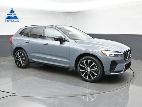 Used 2023 Volvo XC60 B5 Plus AWD/4WD image 1