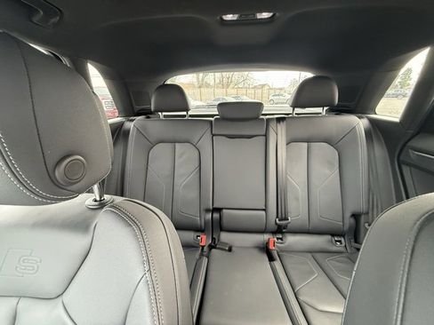 Used 2025 Audi Q3 2.0T Premium image 20