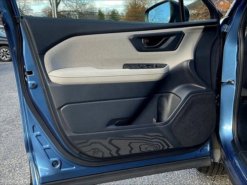 Certified 2025 Subaru Forester w/ Convenience Package #1 image 18