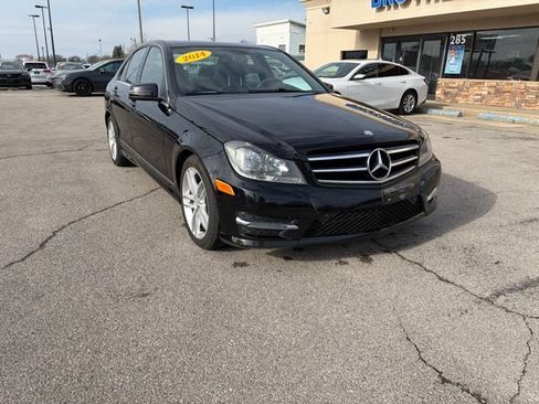 Used 2014 Mercedes-Benz C 300 4MATIC Sedan image 11