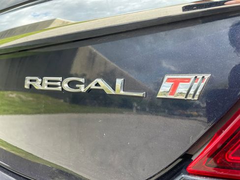 Used 2016 Buick Regal FWD image 11