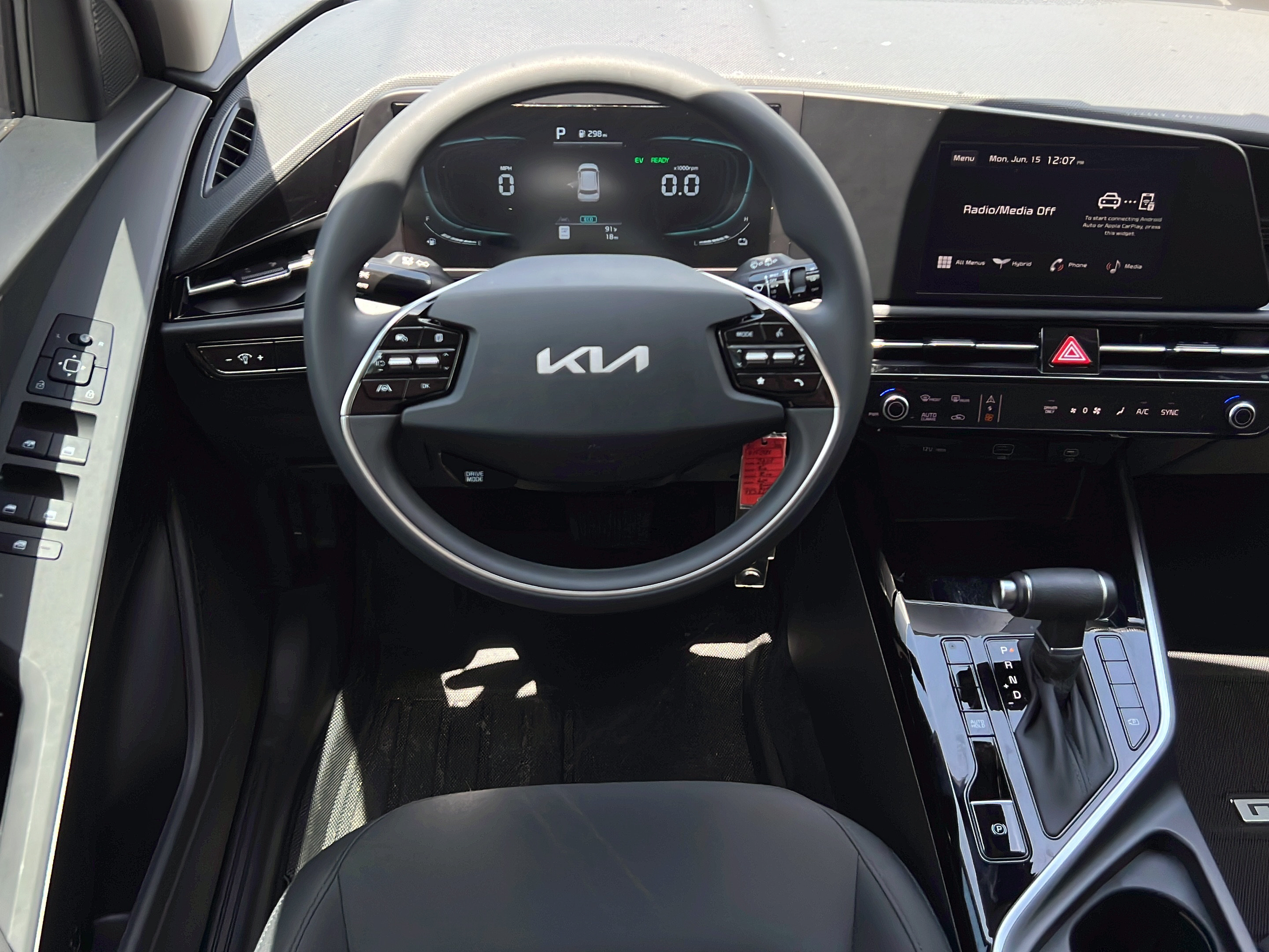 New 2026 Kia Niro LX FWD image 14