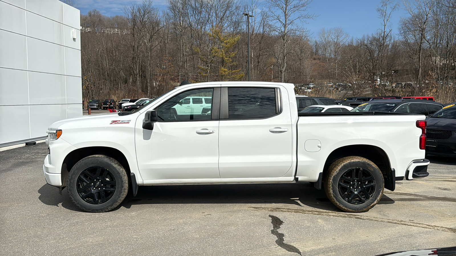 Certified 2022 Chevrolet Silverado 1500 RST AWD/4WD image 4