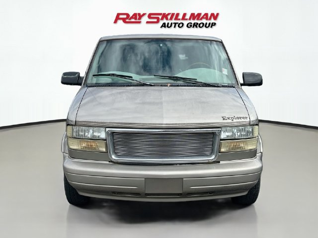 Used 2001 GMC Safari RWD image 2