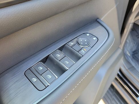 New 2026 Nissan Armada SV RWD image 19