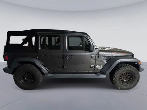 Used 2020 Jeep Wrangler Unlimited Sport S AWD/4WD image 7