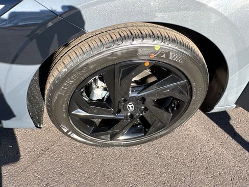 New 2026 Hyundai Elantra Sport w/ Cargo Package image 20