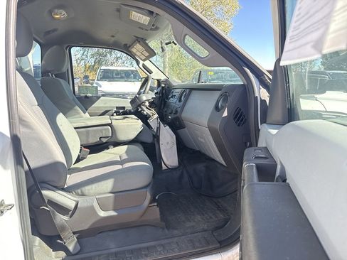 Used 2013 Ford F450 XL w/ PWR Equipment Group image 17