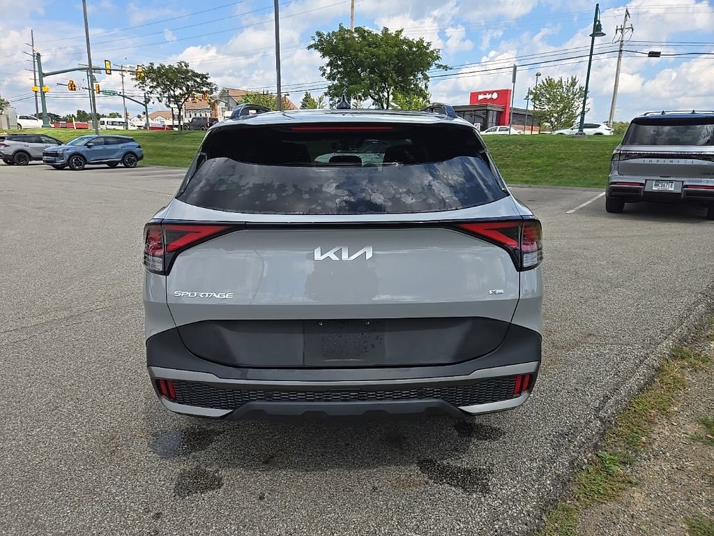 Certified 2024 Kia Sportage X-Line w/ X-Line Premium Package AWD/4WD image 4