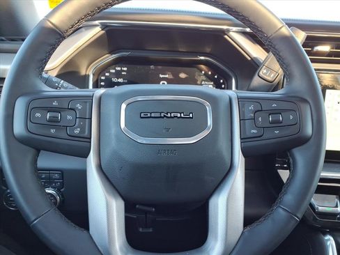 Used 2025 GMC Sierra 2500 Denali w/ Denali Reserve Package image 22