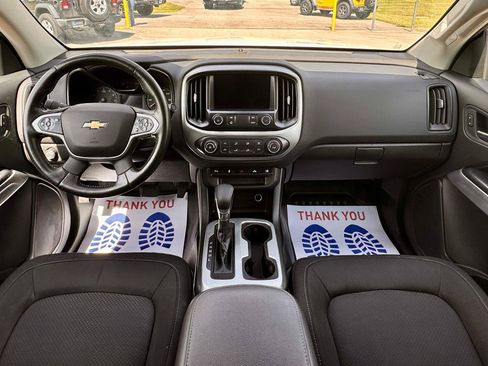 Used 2022 Chevrolet Colorado LT w/ Fleet Safety Package RWD image 8