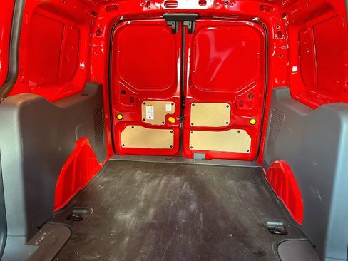 Used 2023 Ford Transit Connect XL FWD image 23