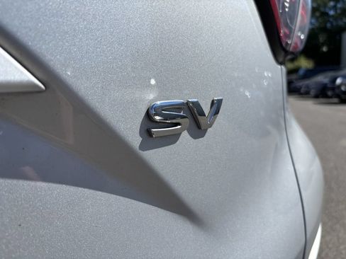 Used 2018 Nissan Murano SV FWD image 12