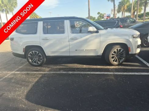 Certified 2022 Jeep Grand Wagoneer Series III w/ Flexible Seating Group AWD/4WD image 2