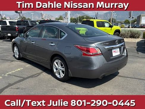 Used 2015 Nissan Altima 2.5 SL w/ Technology Package FWD image 6