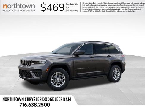 New 2026 Jeep Grand Cherokee Laredo image 2