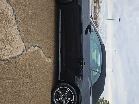 Used 2024 Ford Mustang Convertible image 5