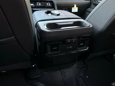 New 2026 GMC Sierra 2500 AT4 w/ AT4 Premium Plus Package image 21