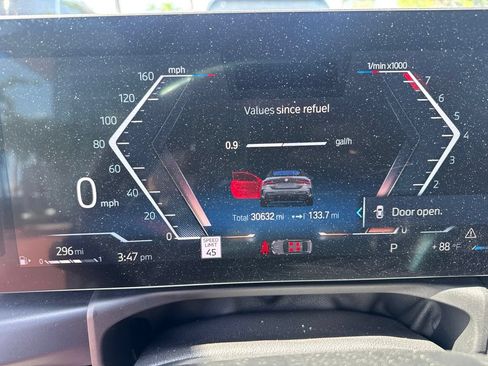 Used 2024 BMW 440i xDrive Convertible AWD/4WD image 3