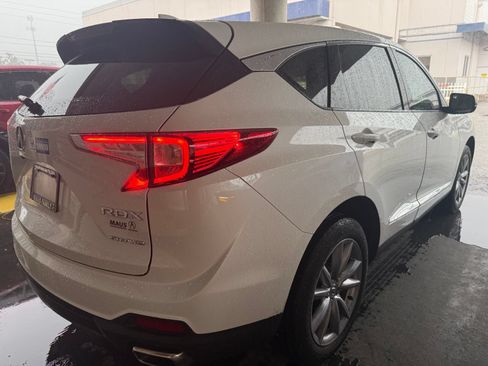 Used 2024 Acura RDX SH-AWD image 5