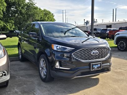 Used 2023 Ford Edge SEL w/ Convenience Package