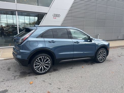 Used 2025 Cadillac XT4 Sport image 22