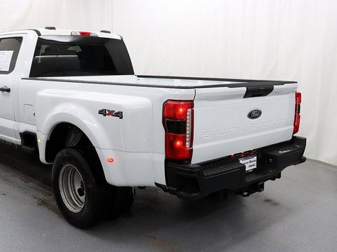 Used 2023 Ford F350 XL image 8