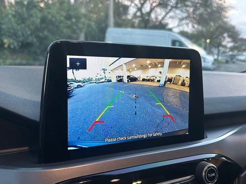 Used 2024 Ford Escape Active w/ Cold Weather Package image 12