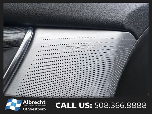 Used 2022 Cadillac CT5 V w/ LPO, ONYX Package AWD/4WD image 32