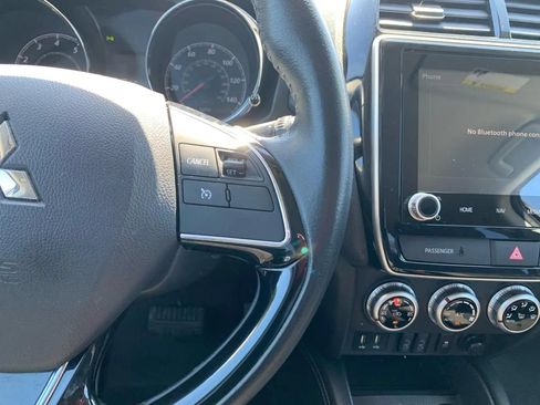 Used 2021 Mitsubishi Outlander Sport ES AWD/4WD image 13