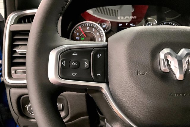Used 2025 RAM 1500 Big Horn AWD/4WD image 26
