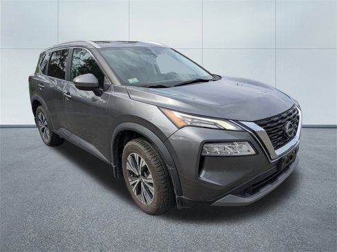 Used 2023 Nissan Rogue SV w/ SV Premium Package image 1