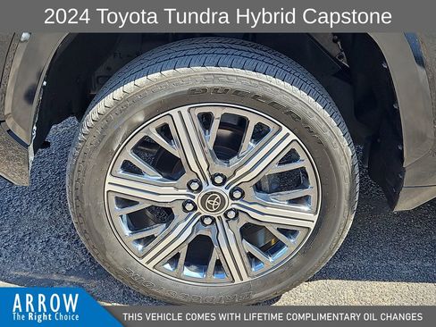 Used 2024 Toyota Tundra Capstone AWD/4WD image 17