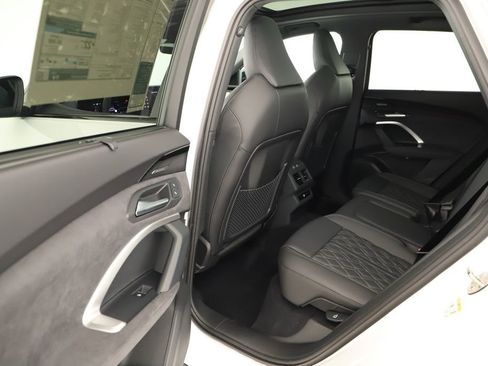 New 2025 Audi SQ5 Premium Plus image 26