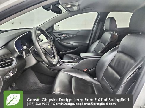 Used 2024 Chevrolet Malibu LT image 18